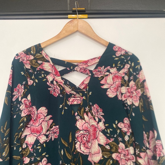 NWT Lulus XS Swing Floral Mini Bell Split Sleeves Dress - Picture 8 of 11